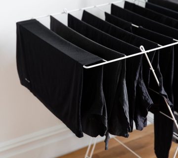 tips keep black clothes from fading 2146157 10 9fcfde410ef6420ea19aff4e2fd196f1