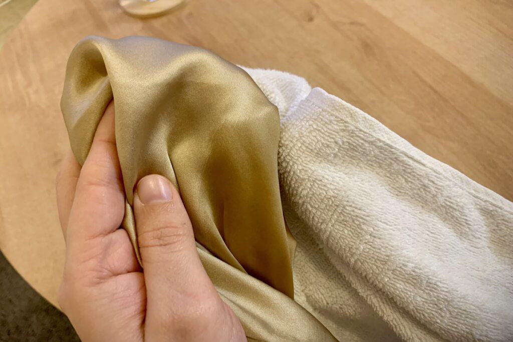 How to Prevent Silk Clothes from Fading